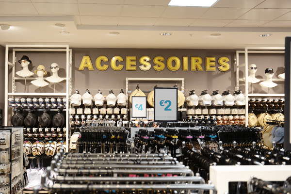Binnen kijken bij Primark Zwolle
