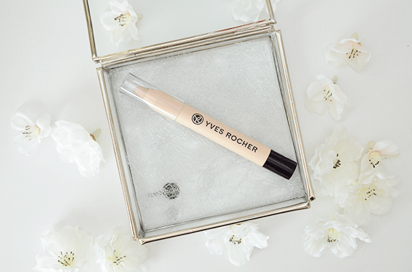 Yves Rocher Mattifying And Long-Lasting Lip Primer